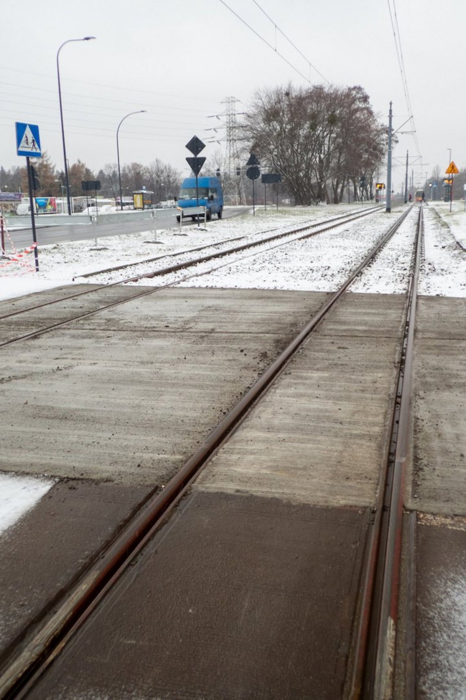 Łódź. Koniec remontu torowiska przy rondzie Sybiraków w Łodzi. Tramwaje MPK Łódź wróciły na trasy