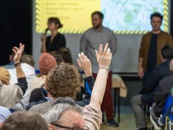 Łódź. Remonty dróg na Stokach w Łodzi. Duża frekwencja na spotkaniu z mieszkańcami