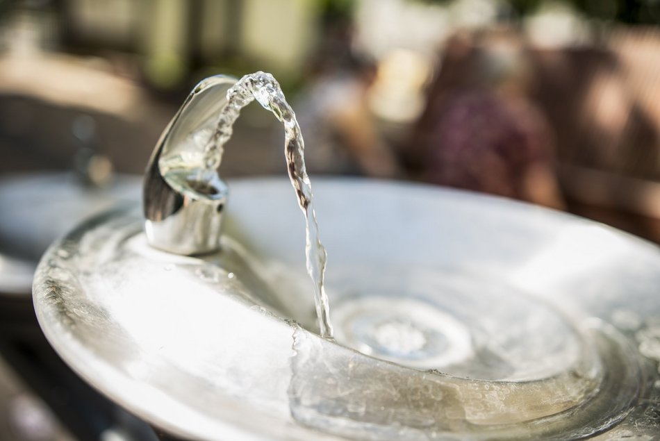 Łódź. Zdroje uliczne w Łodzi. Poznaj miejsca, w których ugasisz pragnienie w upalny dzień