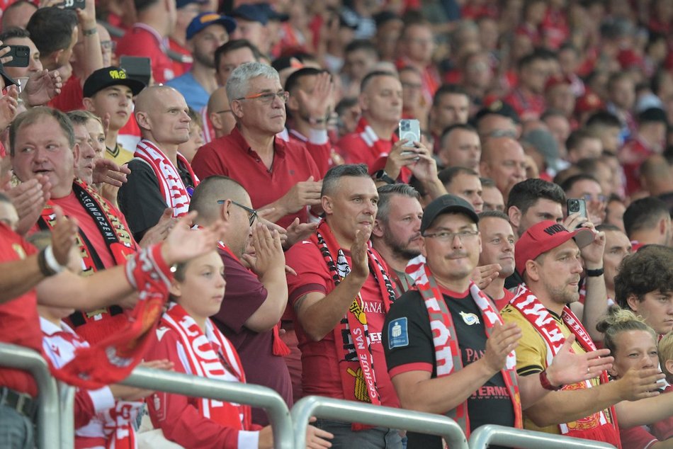 Łódź. Kibice na meczu Widzewa Łódź z Wisłą Płock. Byłeś? Odszukaj się w galerii