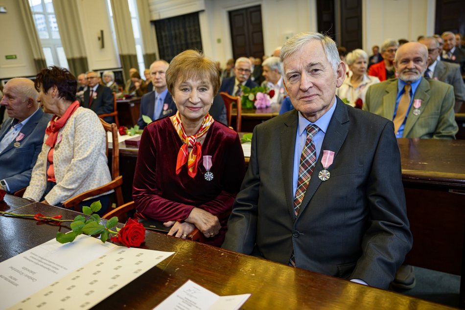 Łódź. Medale za długoletnie pożycie małżeńskie. To się nazywa wielka miłość!