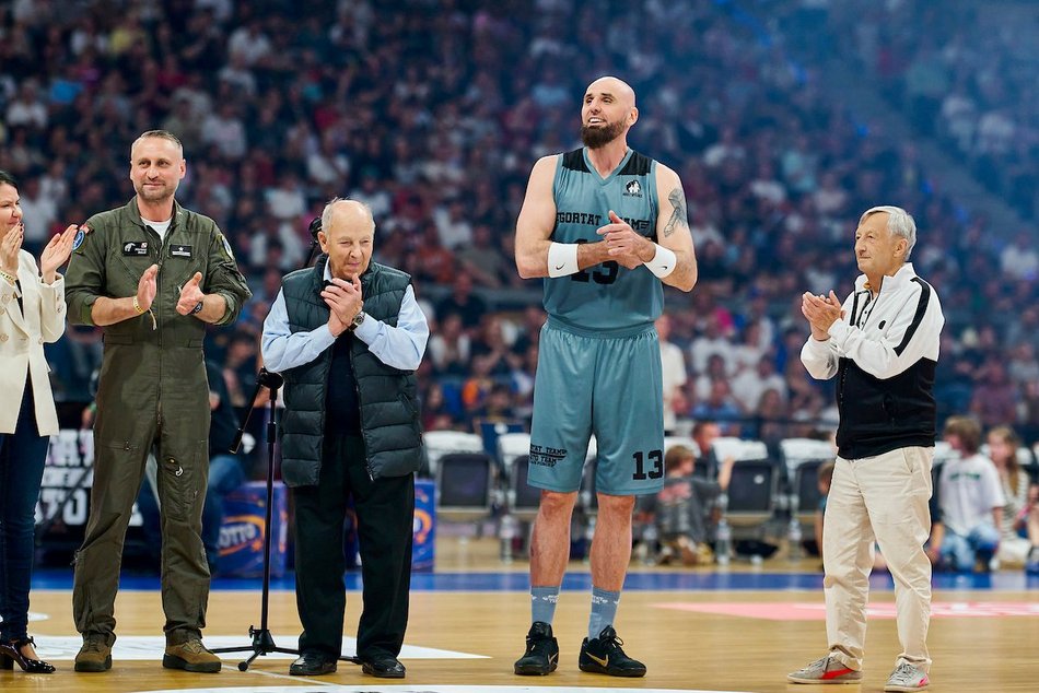 Łódź. Mecz Gortat Team vs NATO Team