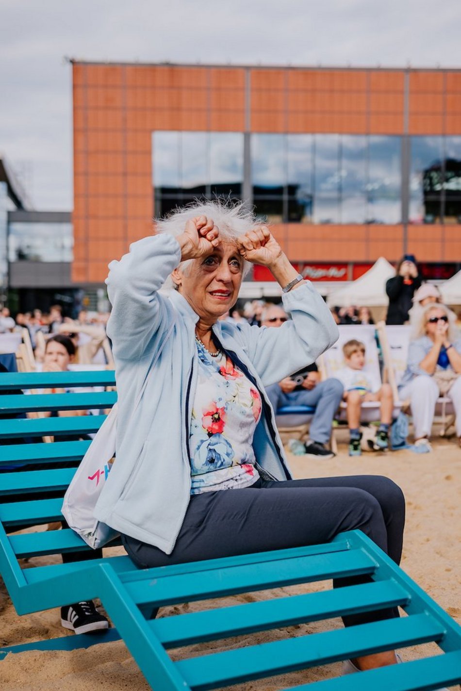 Łódź. Sławosz Uznański-Wiśniewski w kosmosie! Łodzianie oglądali start na Astropikniku w Manufakturze