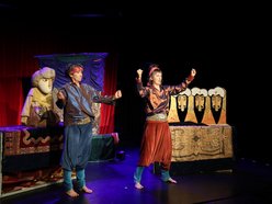 Łódź. Baśniowa Piotrkowska w Łodzi. W repertuarze "Alibaba i czterech rozbójników"