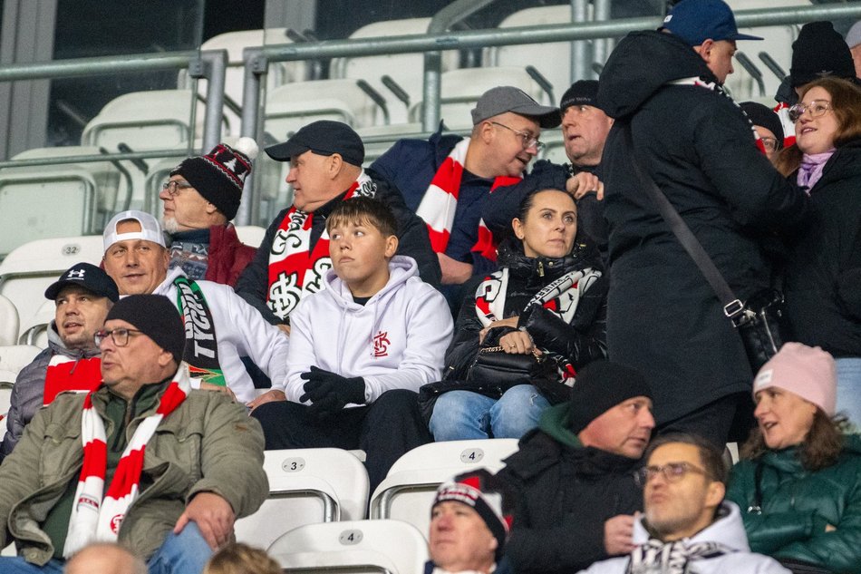Kibice na meczu ŁKS Łódź z Puszczą Niepołomice. Byłeś/aś? Odszukaj się w galerii