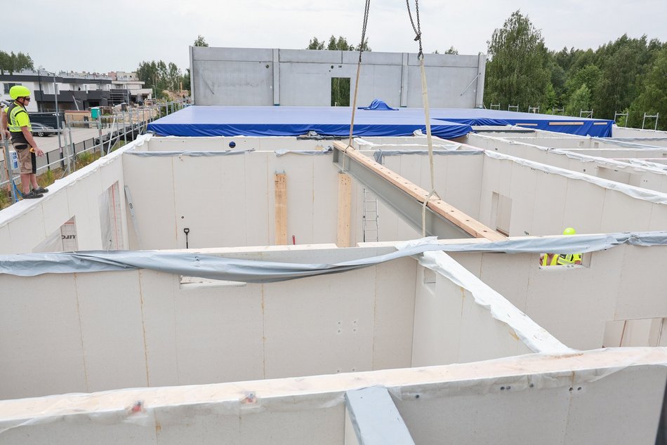 Łódź. Nowe przedszkole na Janowie w Łodzi. Brzozowy Zakątek powstaje w ekspresowym tempie