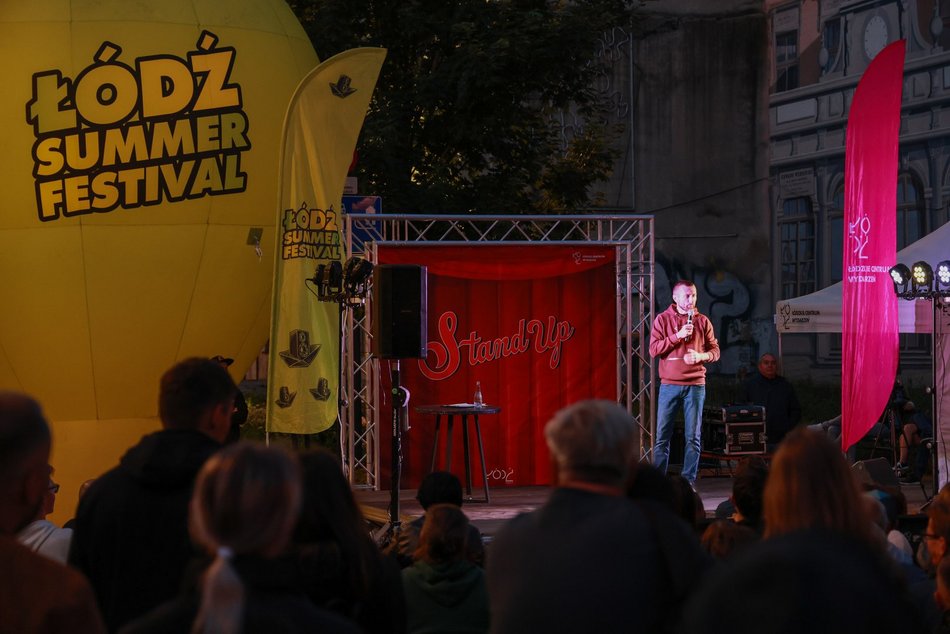 Łódź. Stand-up Piotrkowska w Łodzi. Za nami kolejny wieczór z dobrym humorem [ZDJĘCIA]