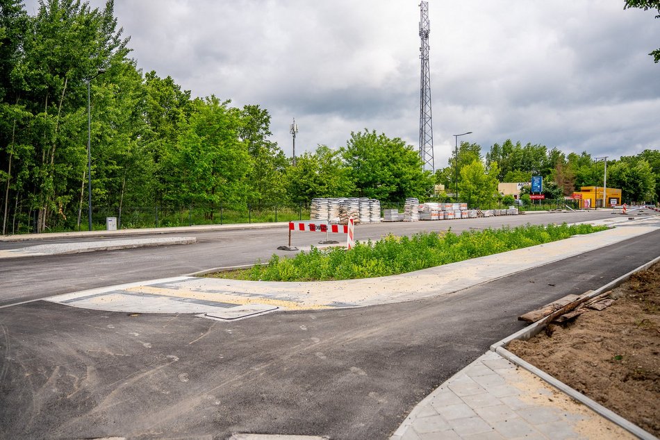 Łódź. Remont Szczecińskiej w Łodzi na finiszu. Wiemy, kiedy dojedziemy nią do trasy S14!