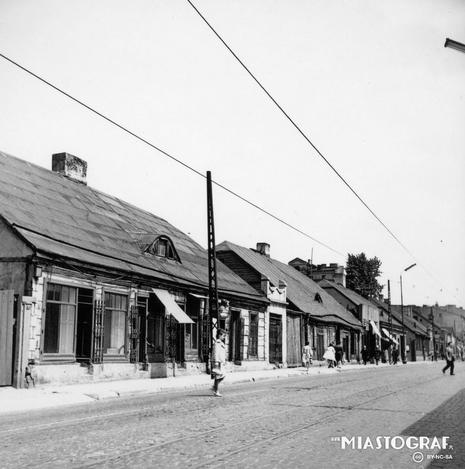 Widok na ul. Główną (dzisiejszą al. Piłsudskiego) w kierunku ul. Kilińskiego