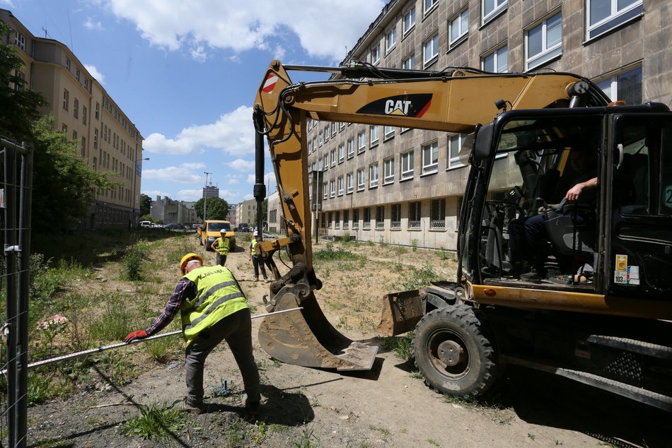 Budowa nowej drogi Wschodnia - Sienkiewicza, plac budowy