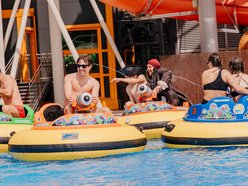 Łódź. Bitwa na wodnych skuterach w Aquaparku Fala! To jedyna taka atrakcja w Polsce!
