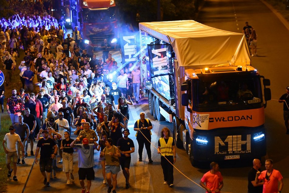 Łódź. Parada Wolności 2025 w Łodzi. Największy pochód w historii wystartował!