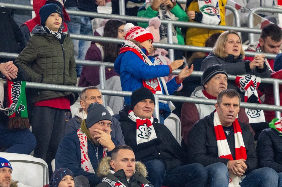 Kibice na meczu ŁKS Łódź z Puszczą Niepołomice. Byłeś/aś? Odszukaj się w galerii