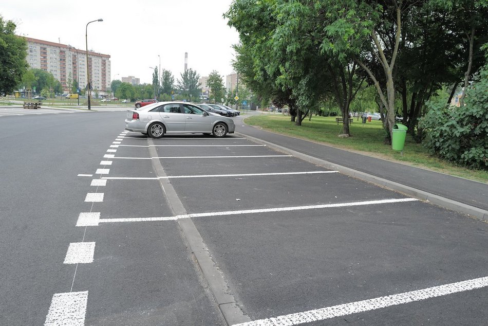 Remont Bartoka zakończony. Aż 280 miejsc parkingowych dla mieszkańców!