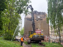 Łódź. Remont Franciszkańskiej w Łodzi. Wyburzają kamienicę, by poszerzyć ulicę!