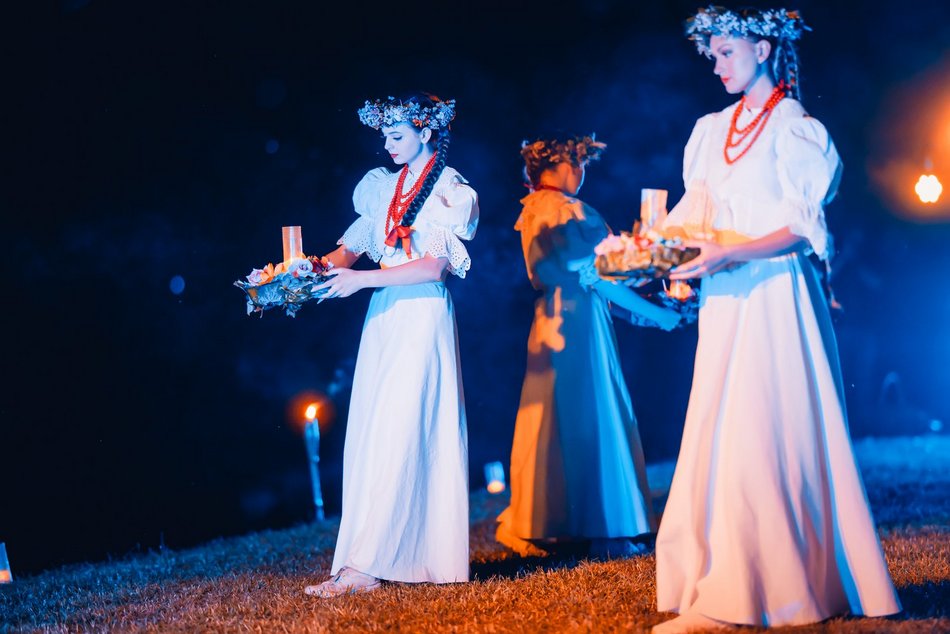 Łódź. Noc Świętojańska w Ogrodzie Botanicznym w Łodzi. Pełno magii, tańca i niezwykłych rytuałów