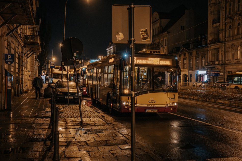 Autobusy nocne MPK Łódź górą! Częste kursy, wygodne przesiadki i dojazd poza granice miasta