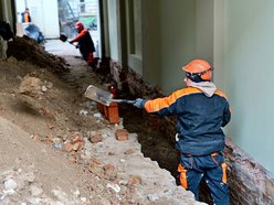 Łódź. Remont IV Liceum Ogólnokształcącego w Łodzi dobiega końca