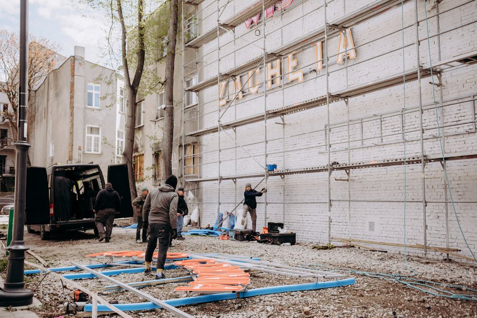 Łódź. Neony kultowych kin w Łodzi znów zabłysną! W nowym pasażu powstaje wyjątkowa galeria