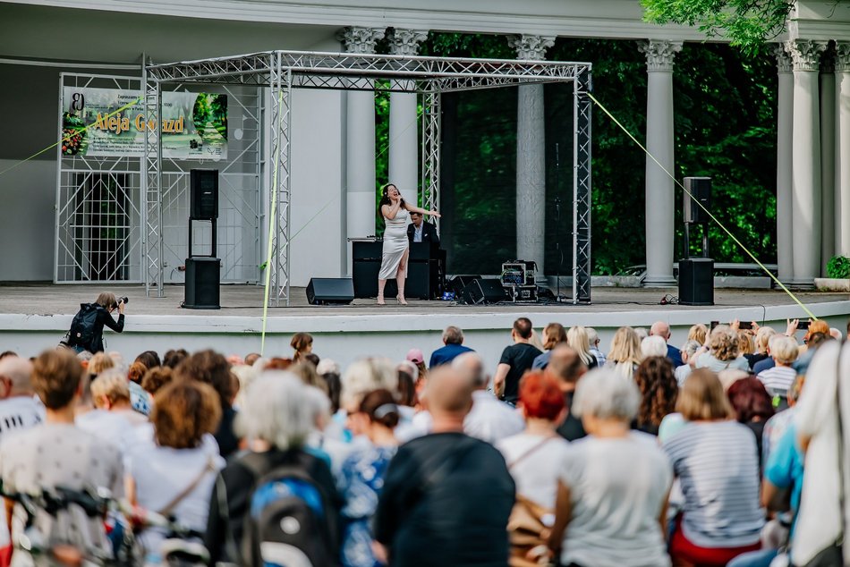 Łódź. Wyjątkowy koncert w parku Julianowskim. Uczczono 80-lecie Akademii Muzycznej w Łodzi