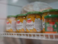 Łódź. Nowa lodówka społeczna na Widzewie w Łodzi. Sprawdź, gdzie się znajduje i podziel się jedzeniem