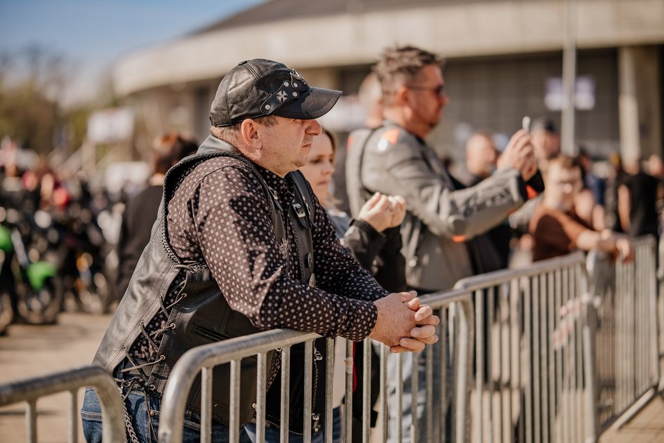 Łódź. Motocykliści opanowali Łódź! Otwarcie sezonu pod Atlas Areną i parada przez miasto