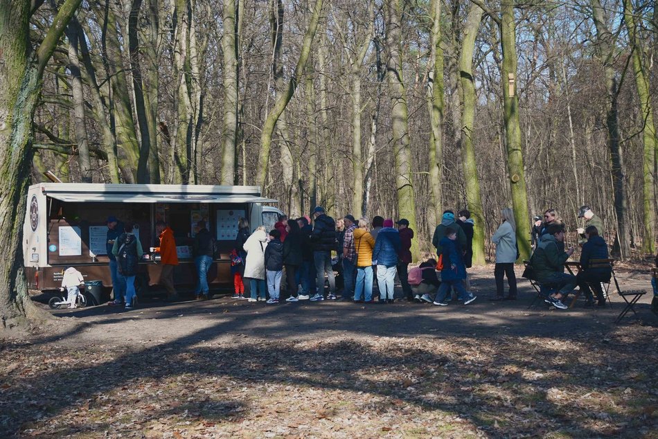 Tłumy w Parku Julianowskim w Łodzi