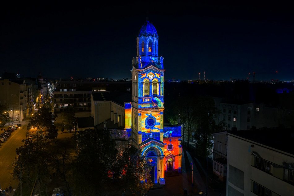 Łódź. Kościół przy Sienkiewicza robi wrażenie! Zobacz go na Light Move Festival