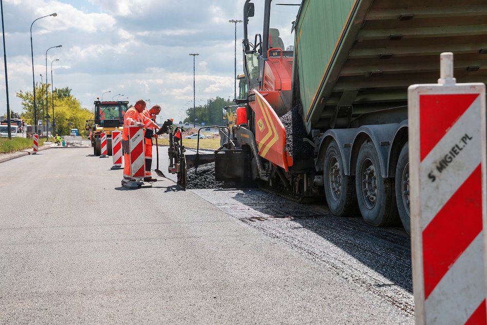 Łódź. Remont Puszkina. Drogowcy rozpoczęli wymianę nawierzchni