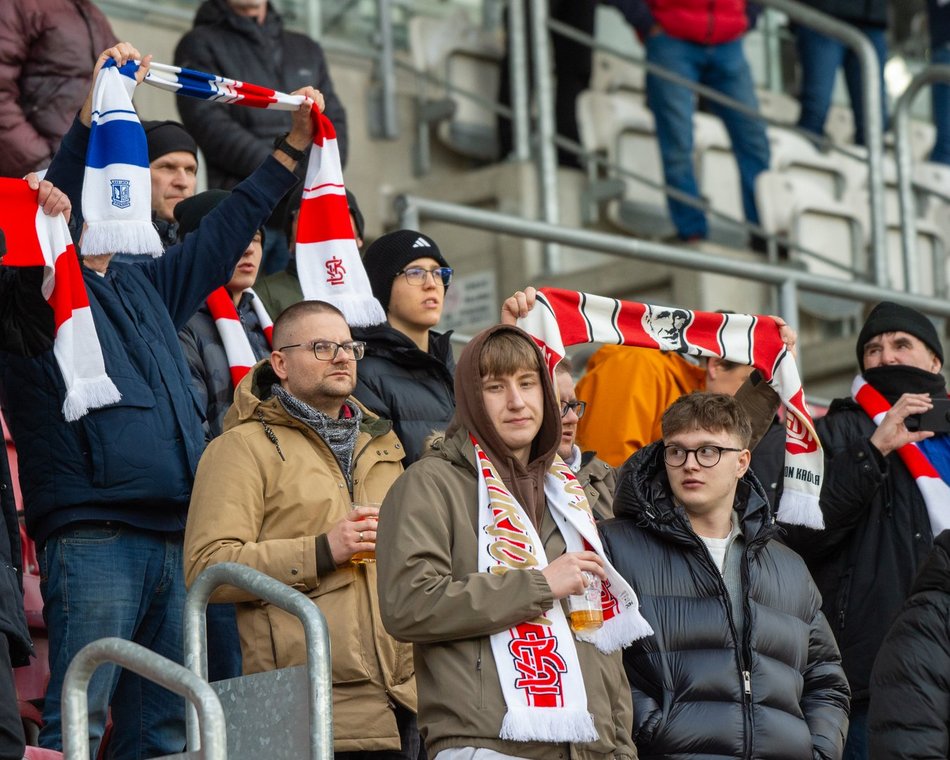 Kibice na meczu ŁKS Łódź kontra Bruk-Bet Termalica Nieciecza. Byłeś? Odszukaj się w galerii