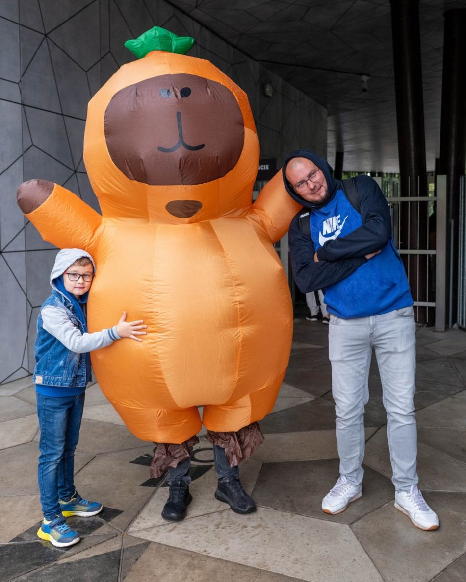 Łódź. Zlot Fanów Kapibary w Orientarium Zoo Łódź. Świetna frekwencja mimo niepogody