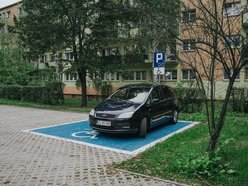 Łódź. Nowy parking na Kozinach w Łodzi. Tego potrzebowali mieszkańcy