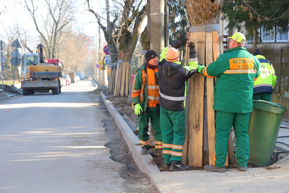 Łódź. Remont Zelwerowicza w Łodzi. Drogowcy kończą pierwszy etap prac