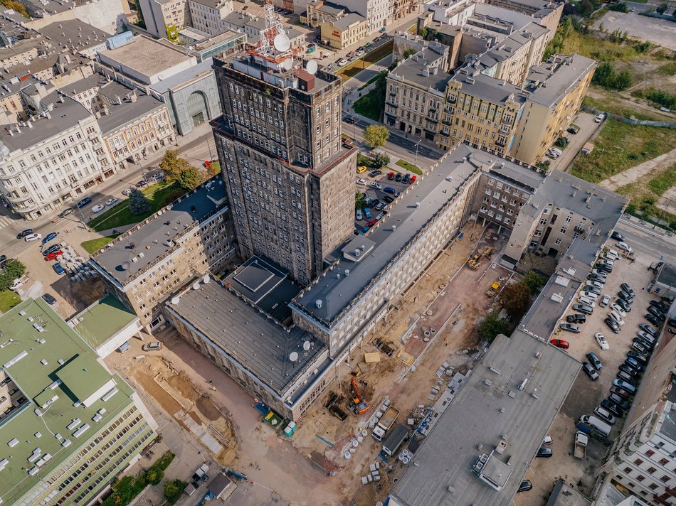 Roboty budowlane przy nowej drodze łączącej Wschodnią i Sienkiewicza