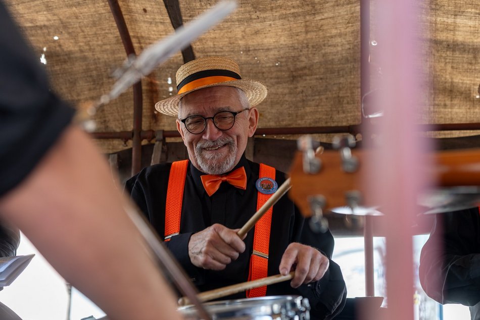 Swingowy Spacer po Piotrkowskiej powrócił