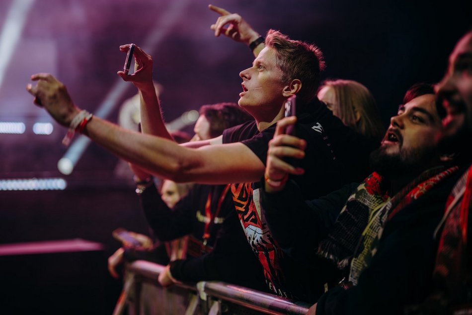 Łódź. Three Days Grace w Atlas Arenie w Łodzi. Wielkie hity, nowe utwory i pełna hala!