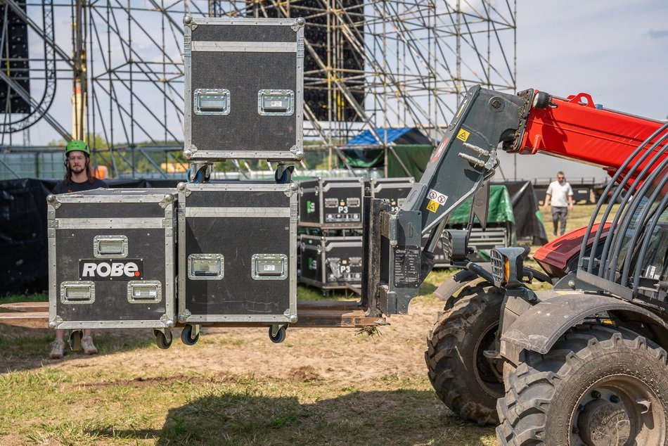 Łodź Summer Festival 2025. Zobacz, jak powstaje festiwalowe miasteczko