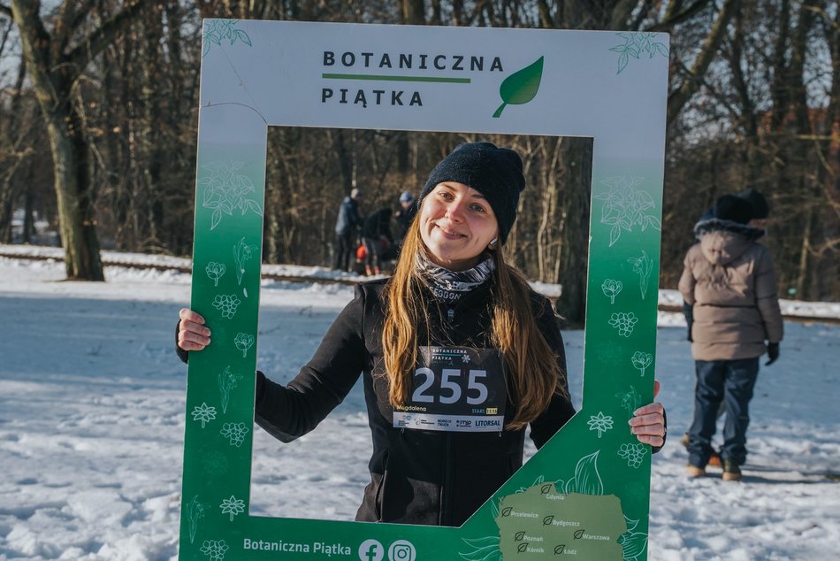 Botaniczna Piątka w Ogrodzie Botanicznym w Łodzi. Galeria z mroźnego biegu