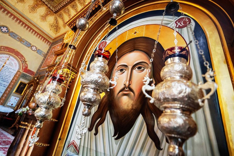Łódź. Cerkiew w Łodzi zachwyci każdego. Widziałeś, jak zjawiskowo wygląda w środku?