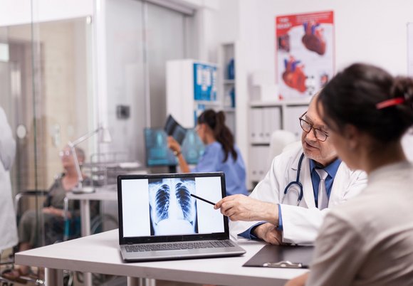 Łódź. Profilaktyka gruźlicy w przychodniach w Łodzi. Weź udział w bezpłatnym programie