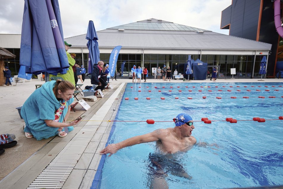 Aquapark Fala przyciągnął 130 pływaków na zawody Zimno i Fajnie