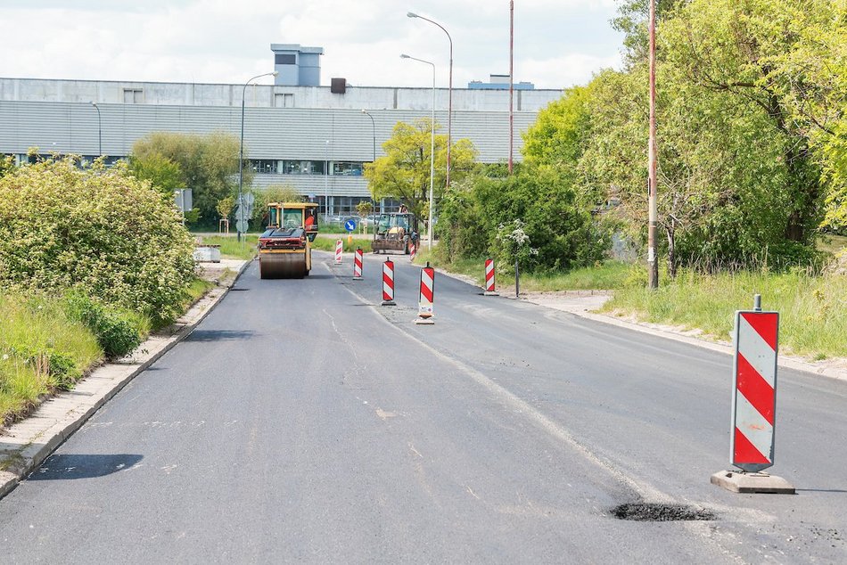 Łódź. Remont Puszkina. Drogowcy rozpoczęli wymianę nawierzchni