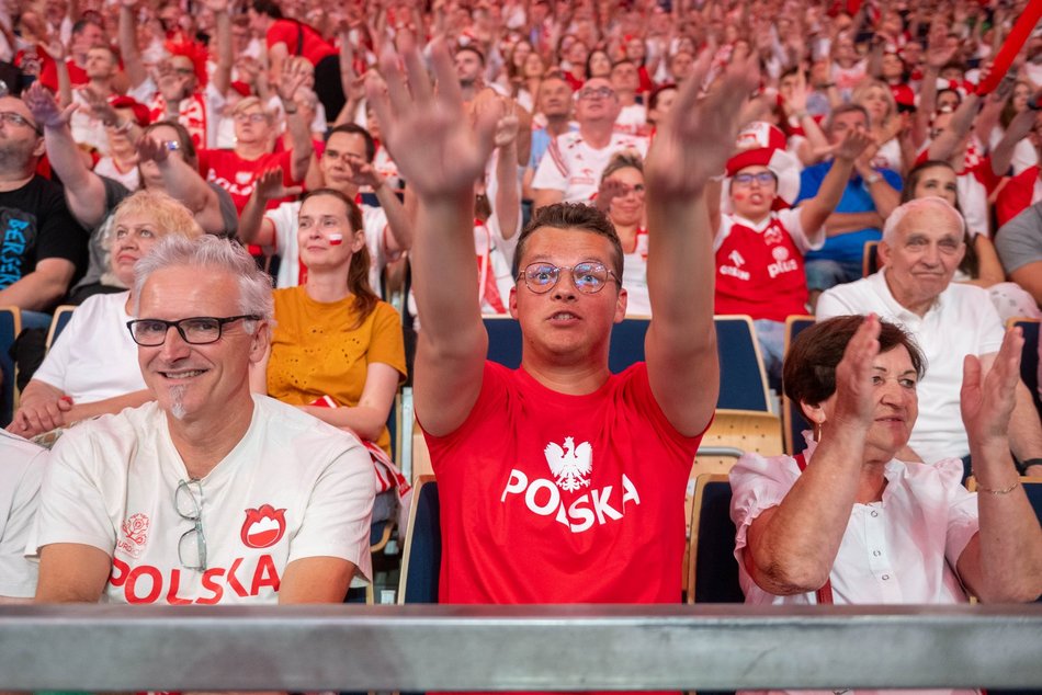 Łódź. Liga Narodów w Atlas Arenie w Łodzi. Byłeś/aś pierwszego dnia? Znajdź się w galerii!