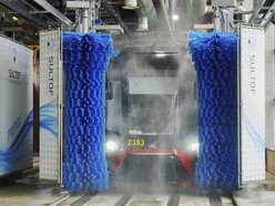 Łódź. Tramwaje i autobusy MPK Łódź do kąpieli. Na co dzień, nie tylko od święta!