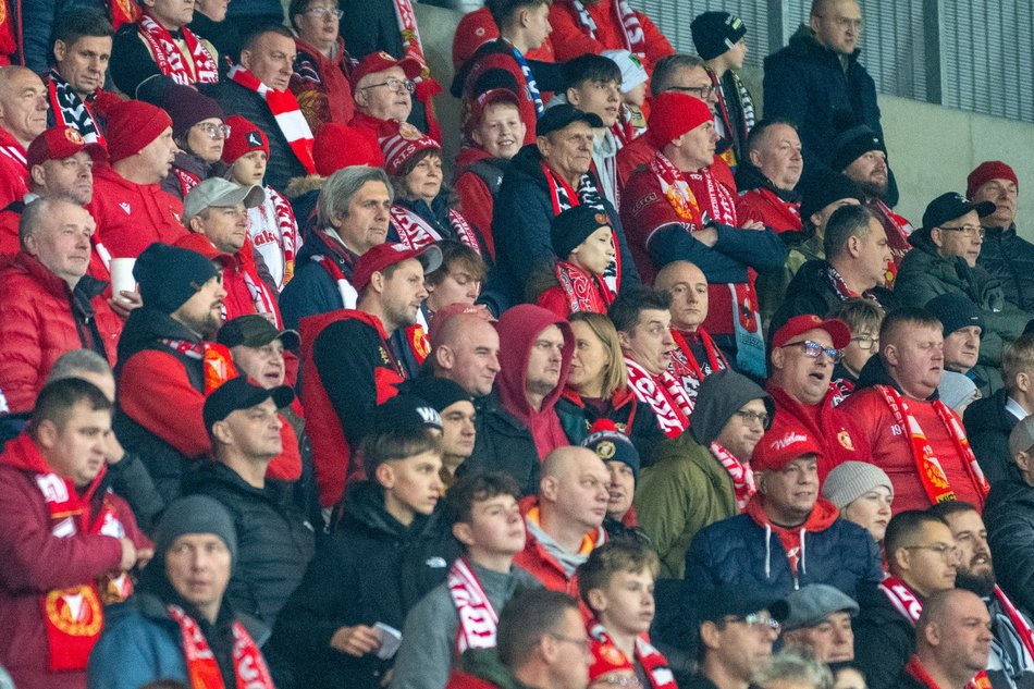 Kibice na meczu Widzewa Łódź z Zagłębiem Lubin. Byłeś/aś? Odszukaj się w galerii