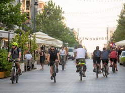 Tłumy łodzian i turystów na Piotrkowskiej