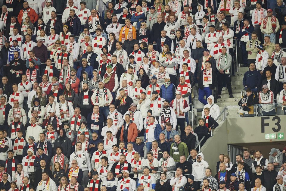 Kibice na meczu ŁKS Łódź - Wisła Kraków. Tłumy na trybunach