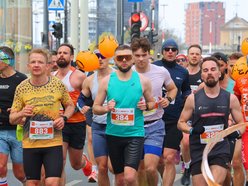 Łódź. DOZ Maraton Łódź 2026. Brałeś udział w biegu? Odszukaj się w galerii i zapisz na pamiątkę!