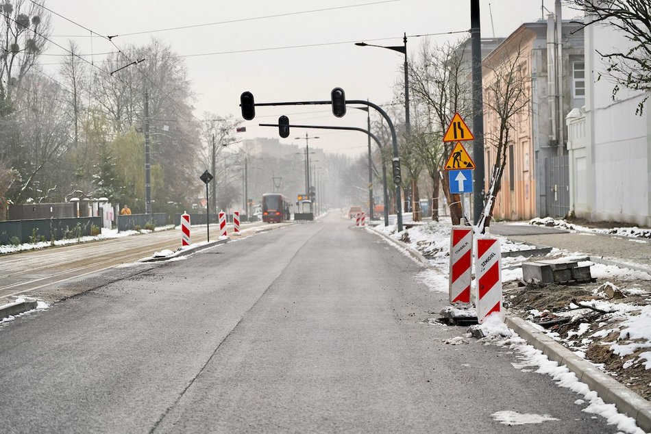 Łódź. Remont. Bratysławska Karolew w Łodzi nowy asfalt