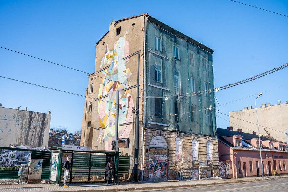 Łódź. Narożnik przy Kilińskiego i Pomorskiej przestanie straszyć. Ruszyła budowa nowych mieszkań w Łodzi